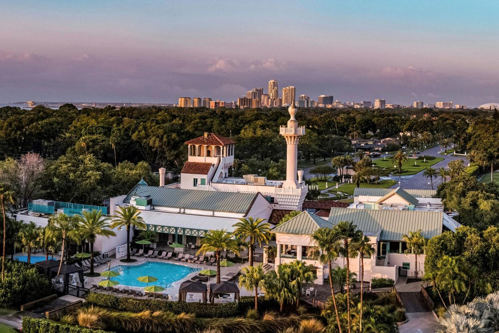 The Vinoy Resort & Golf Club, Autograph Collection St. Petersburg Bagian luar foto